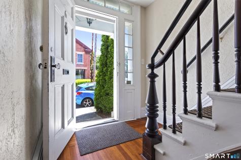6 Church St (Mystic) Stonington CT 06378