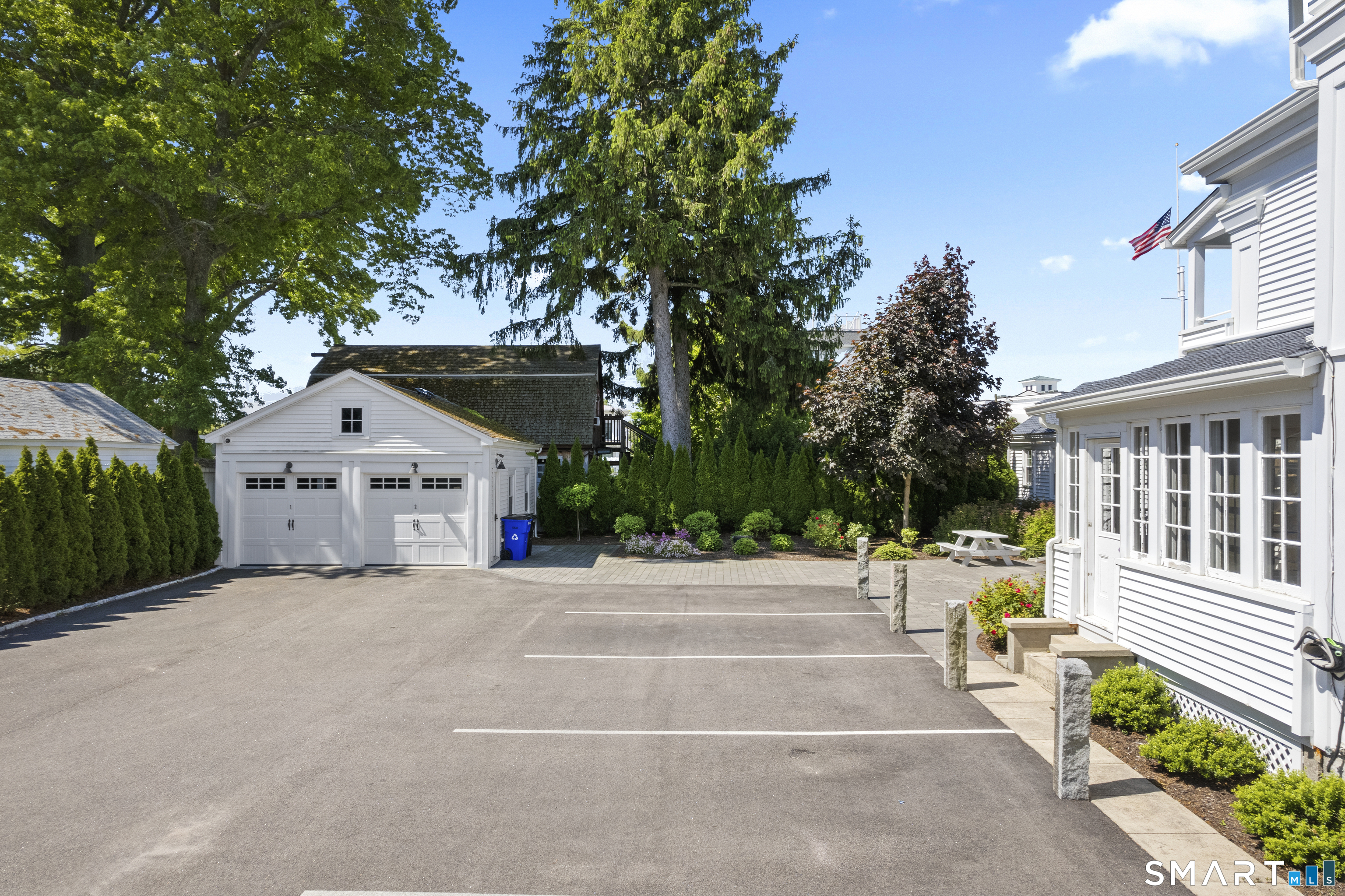 6 Church St (Mystic) Stonington CT 06378