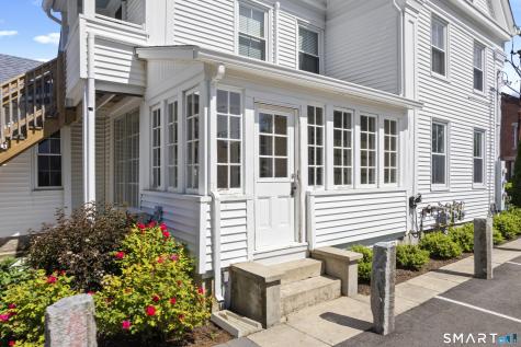 6 Church St (Mystic) Stonington CT 06378