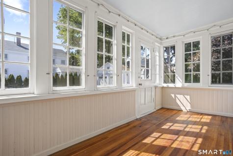 6 Church St (Mystic) Stonington CT 06378