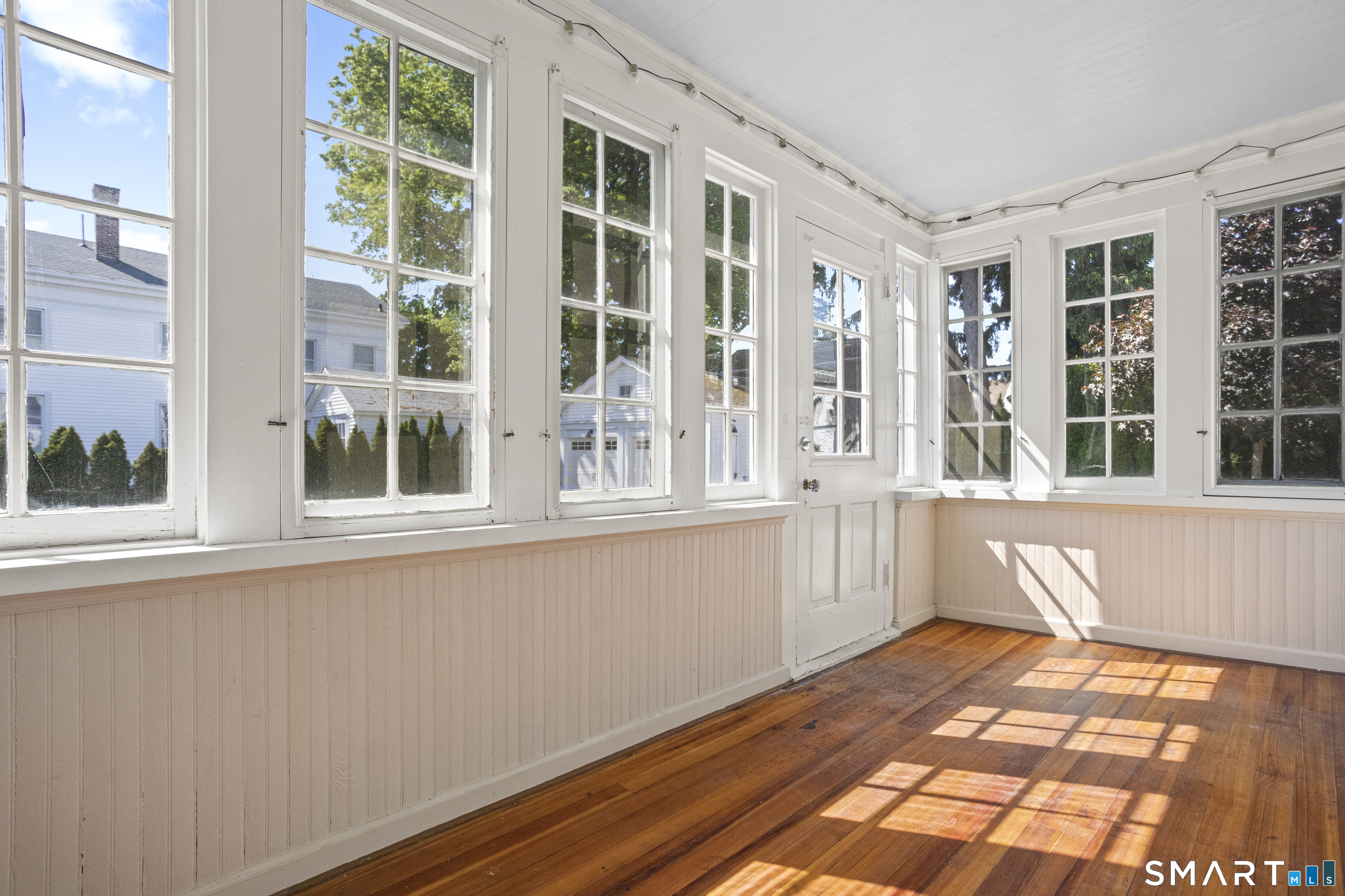 6 Church St (Mystic) Stonington CT 06378