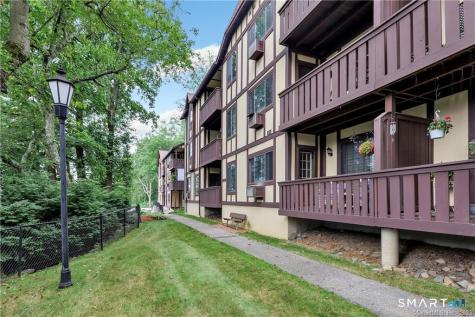 125 Warner Hill Road Stratford CT 06614