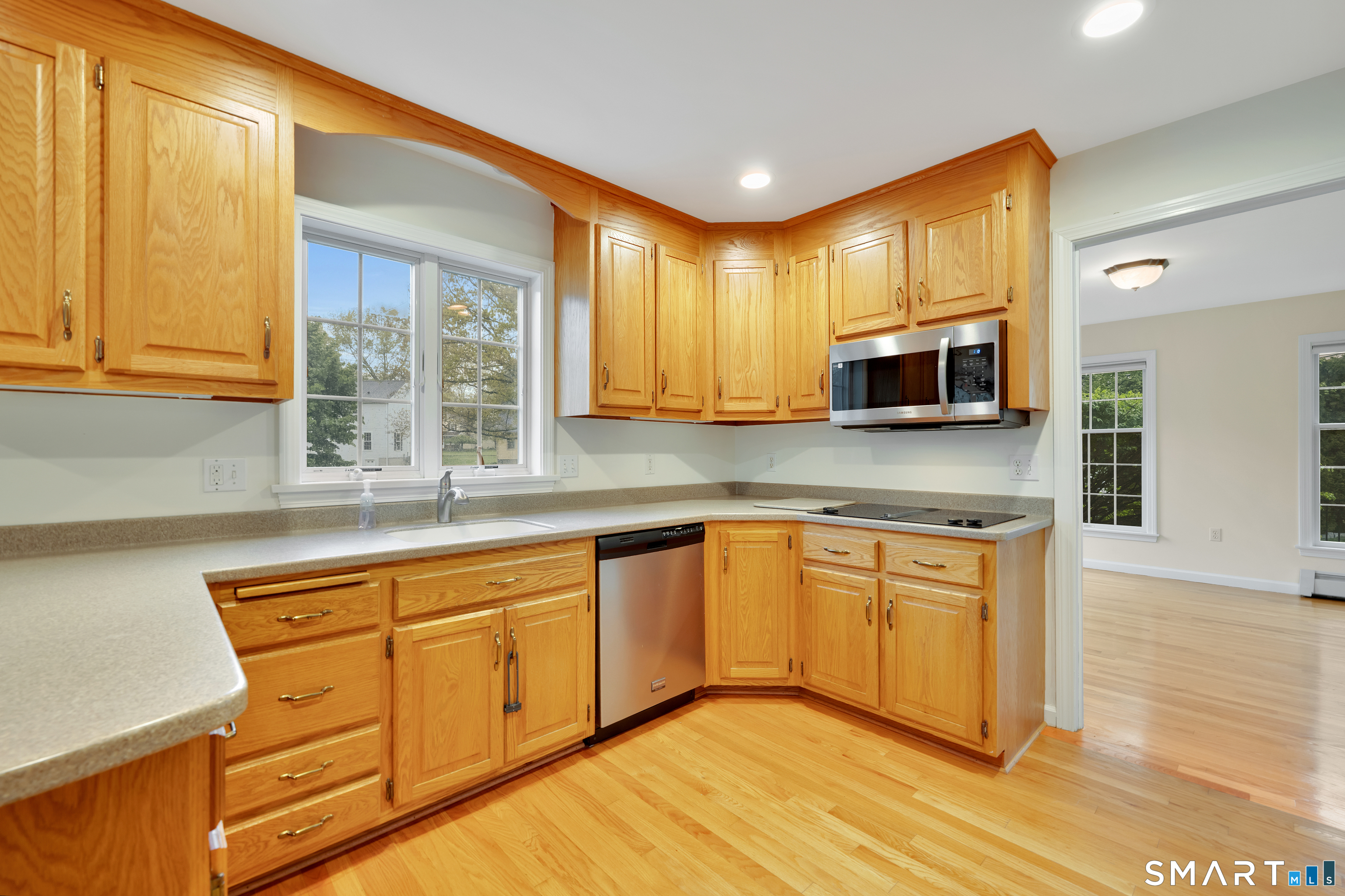 6 Fennwood Drive Cromwell CT 06416