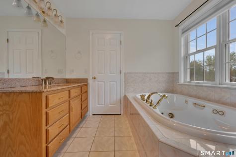 6 Fennwood Drive Cromwell CT 06416
