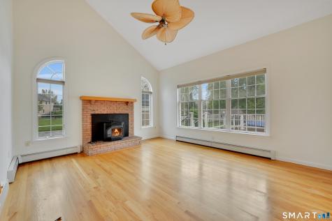 6 Fennwood Drive Cromwell CT 06416