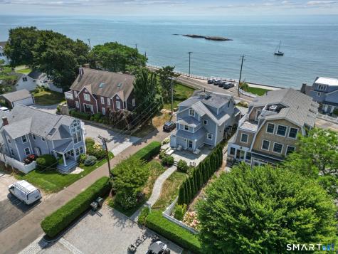 19 Middle Beach Road Madison CT 06443