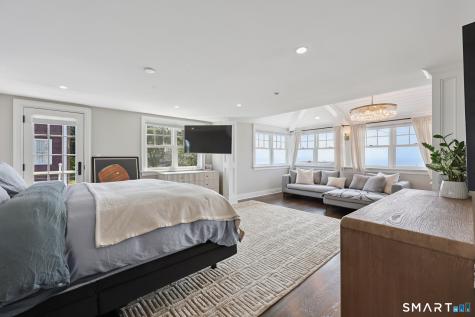 19 Middle Beach Road Madison CT 06443