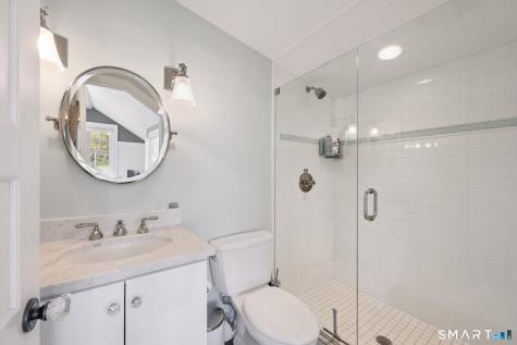 19 Middle Beach Road Madison CT 06443