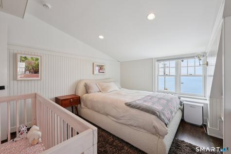 19 Middle Beach Road Madison CT 06443