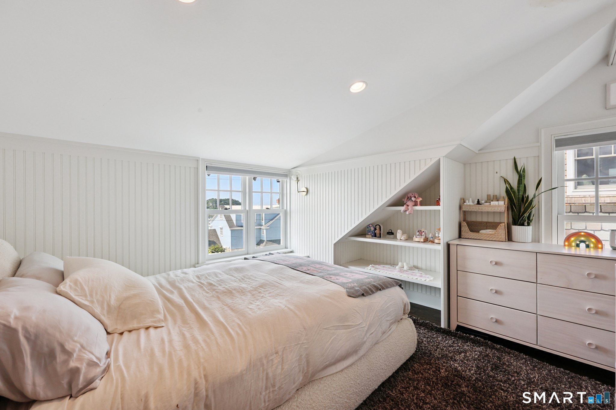 19 Middle Beach Road Madison CT 06443