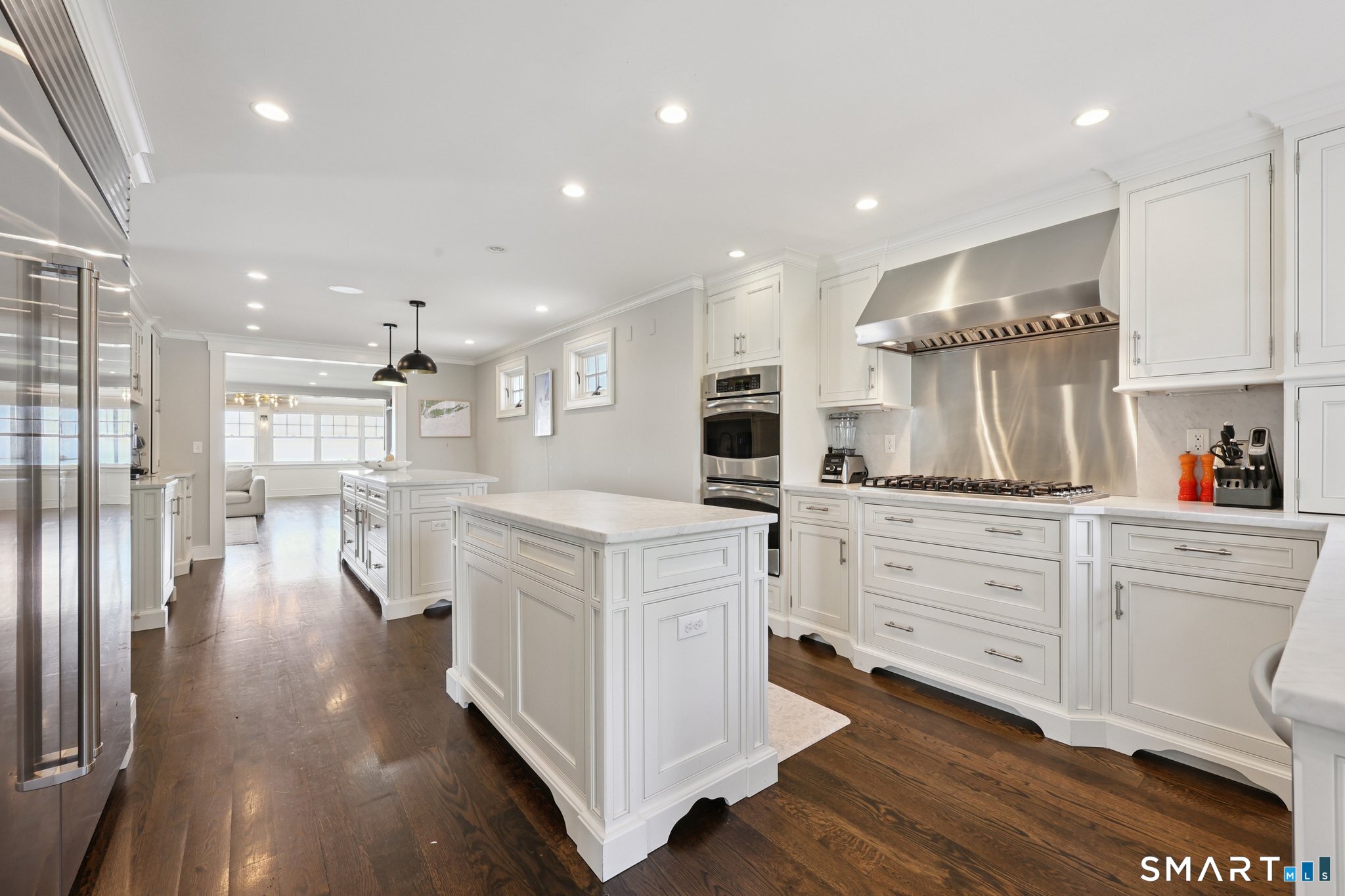 19 Middle Beach Road Madison CT 06443