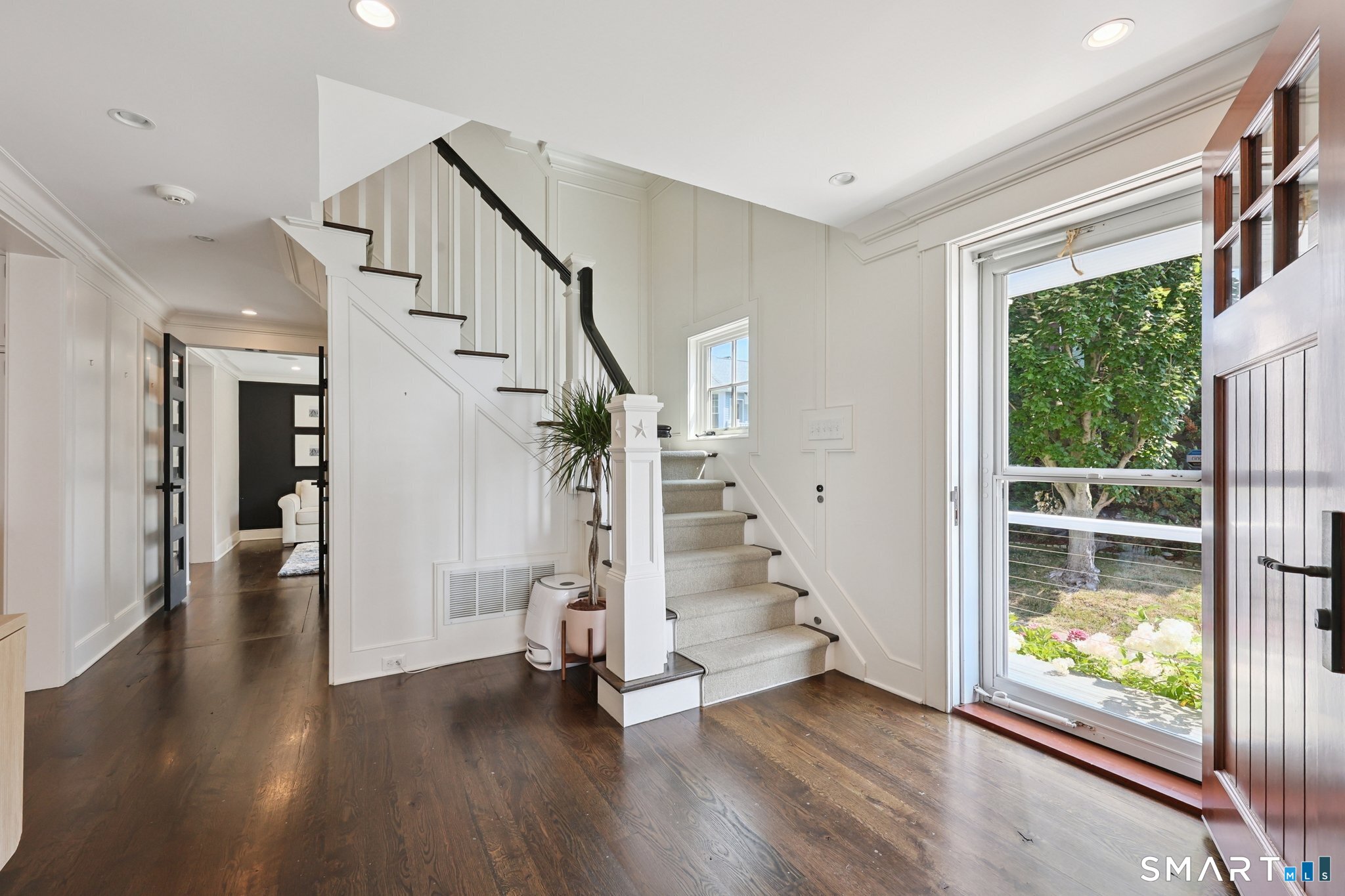 19 Middle Beach Road Madison CT 06443