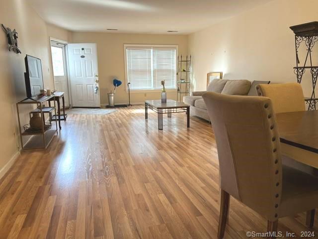 37 Greenwich Avenue Stamford CT 06902