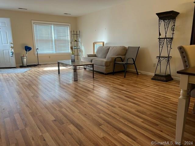 37 Greenwich Avenue Stamford CT 06902