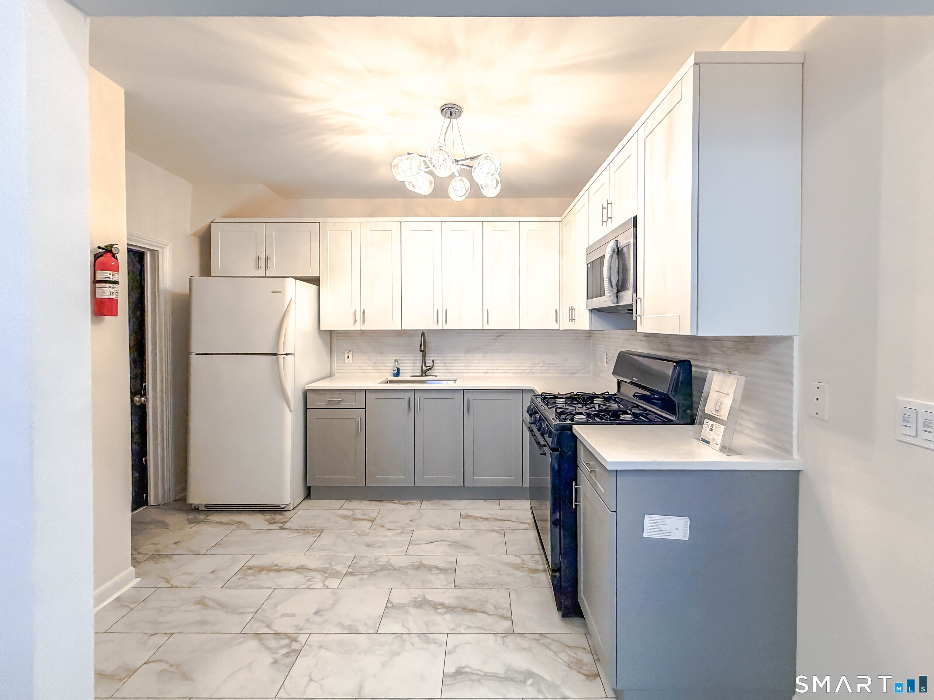 41-43 Cottage Street Bridgeport CT 06605