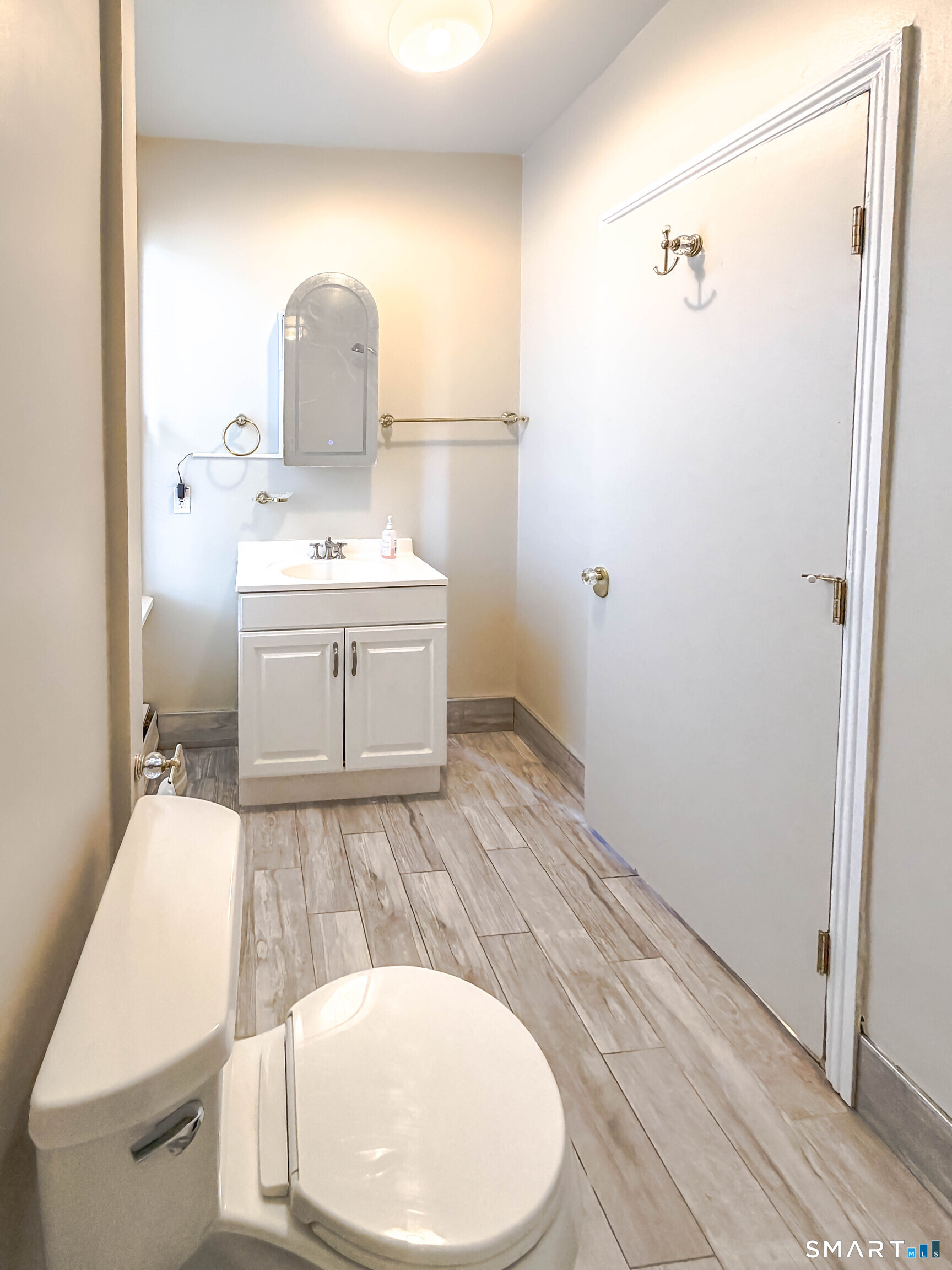 41-43 Cottage Street Bridgeport CT 06605