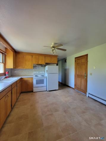 18 Parsonage Road Haddam CT 06441