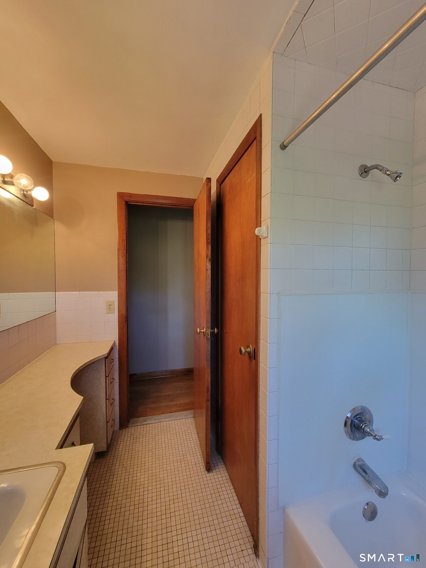 18 Parsonage Road Haddam CT 06441