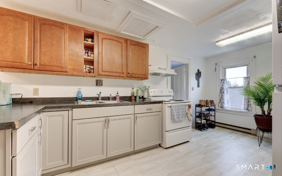 39-43 Main Street Plainfield CT 06374