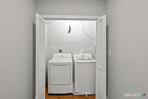 24 Park Terrace Hartford CT 06106