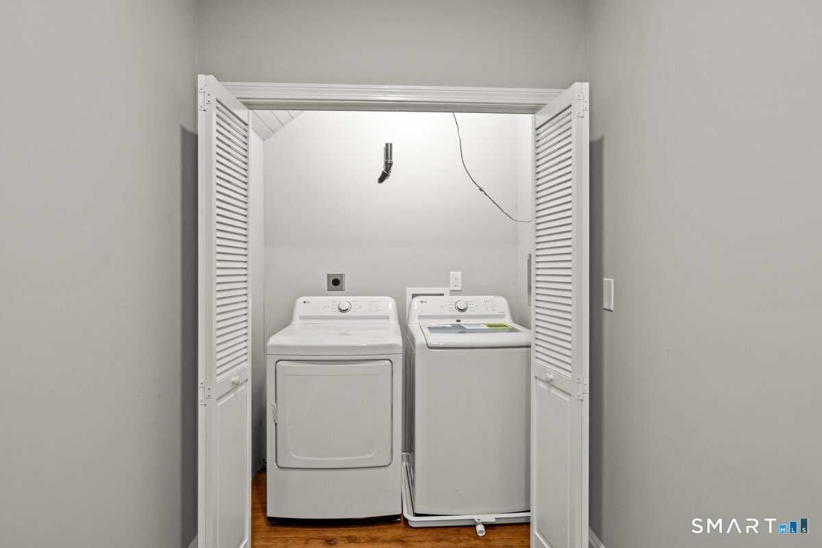 24 Park Terrace Hartford CT 06106