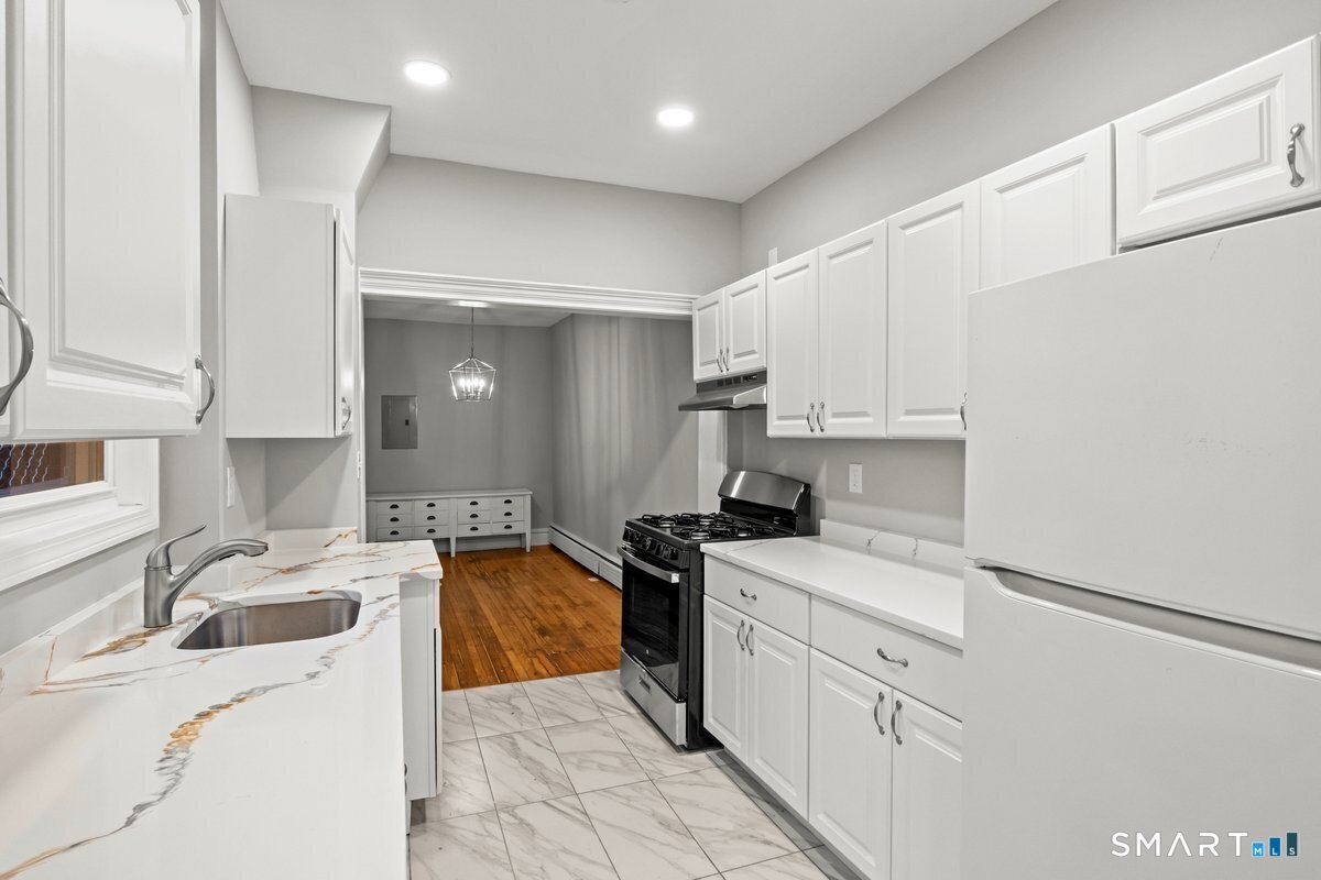 24 Park Terrace Hartford CT 06106