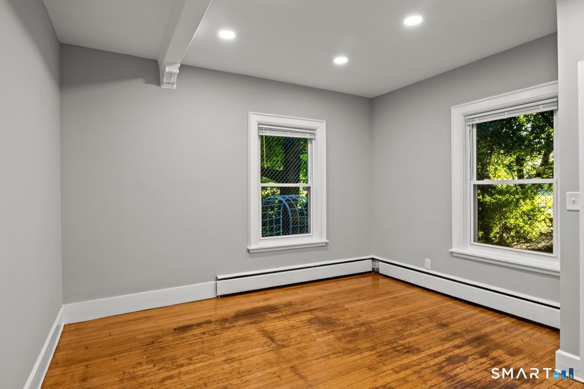 24 Park Terrace Hartford CT 06106