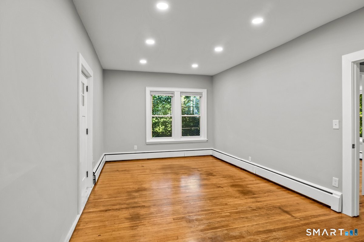 24 Park Terrace Hartford CT 06106