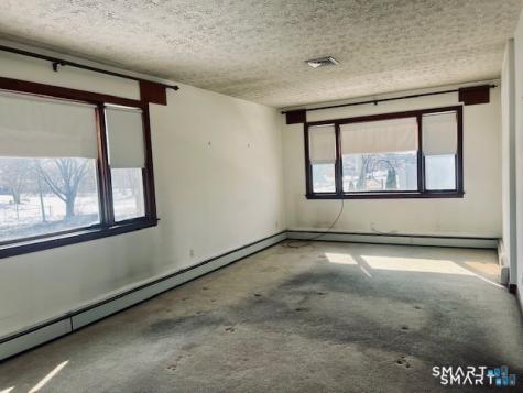 1567 Main Street East Hartford CT 06118