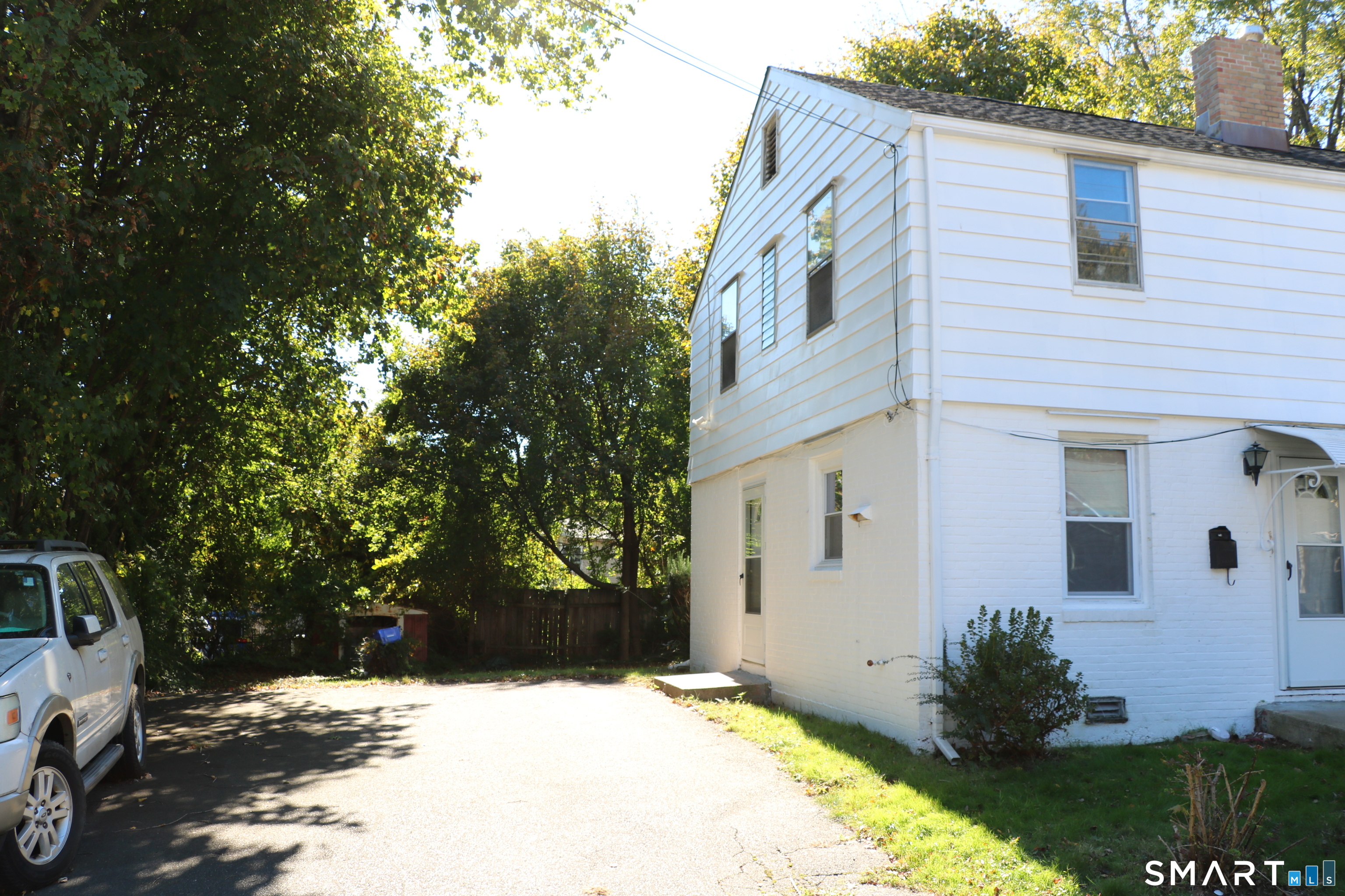51 Alexander Drive Bridgeport CT 06606