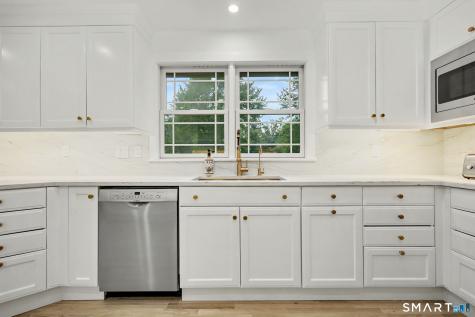 158 Steep Hill Road Weston CT 06883