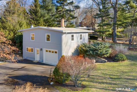 12 Splitrock Road Norwalk CT 06854