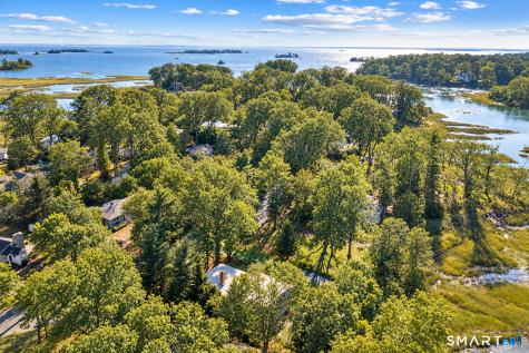 12 Splitrock Road Norwalk CT 06854