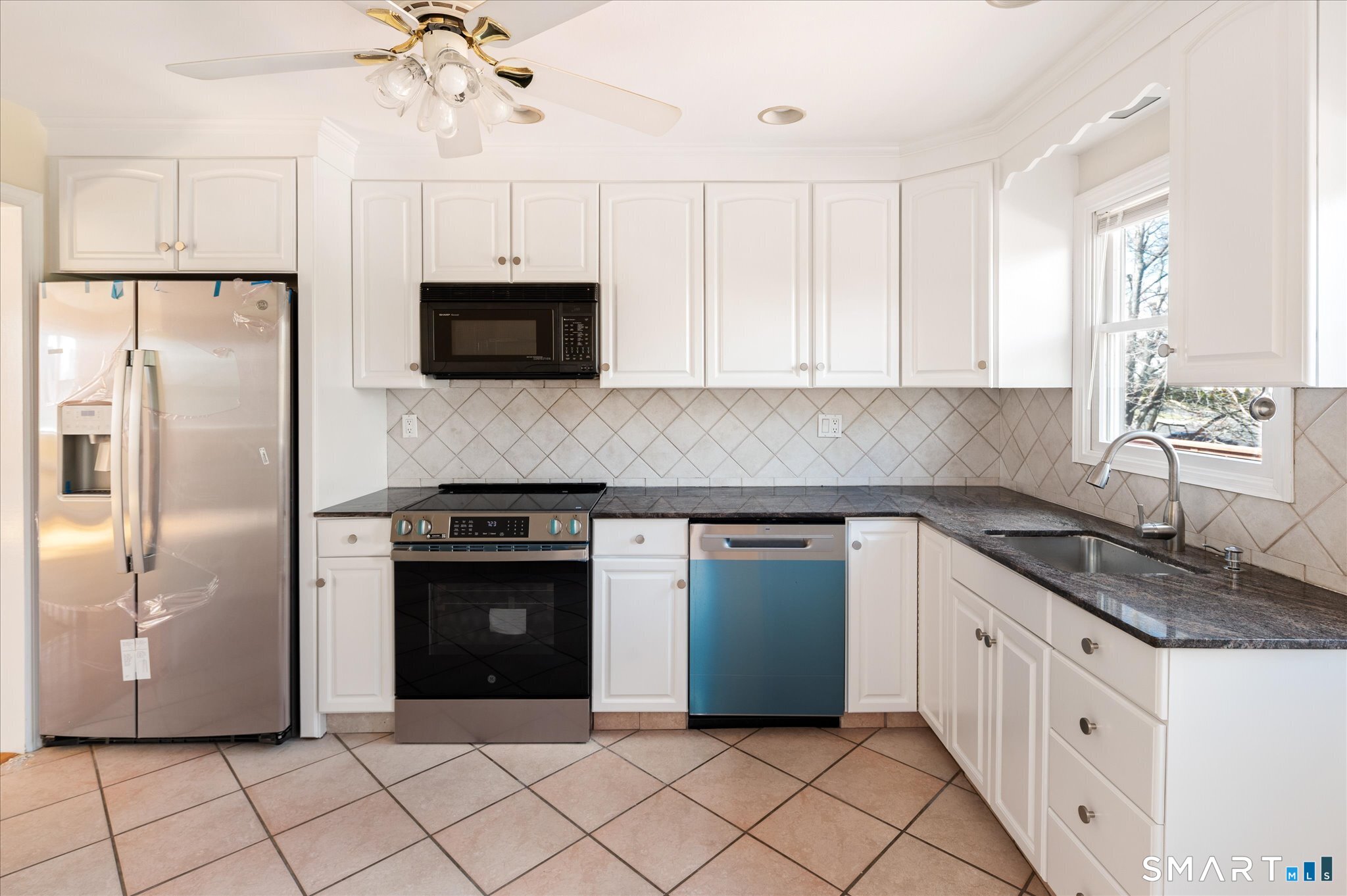 48 Lanell Drive Stamford CT 06902