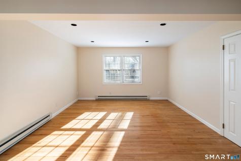 48 Lanell Drive Stamford CT 06902