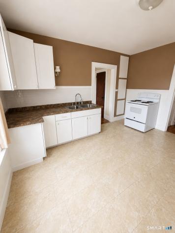 62 S Quaker Lane West Hartford CT 06119