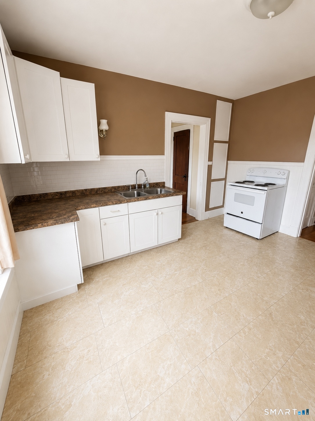 62 S Quaker Lane West Hartford CT 06119
