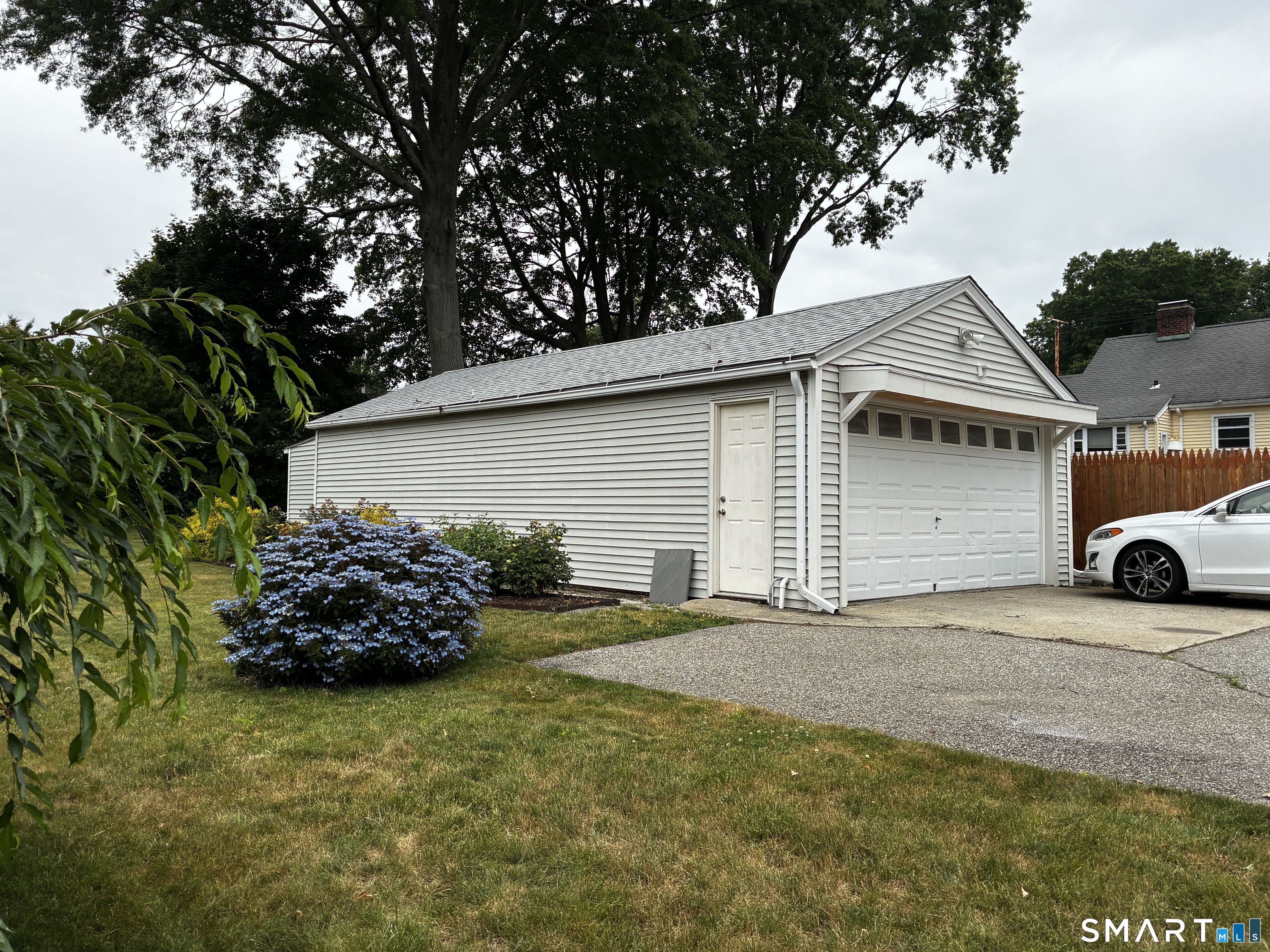 424 Rockwell Avenue Stratford CT 06615