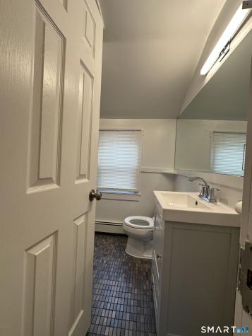 424 Rockwell Avenue Stratford CT 06615