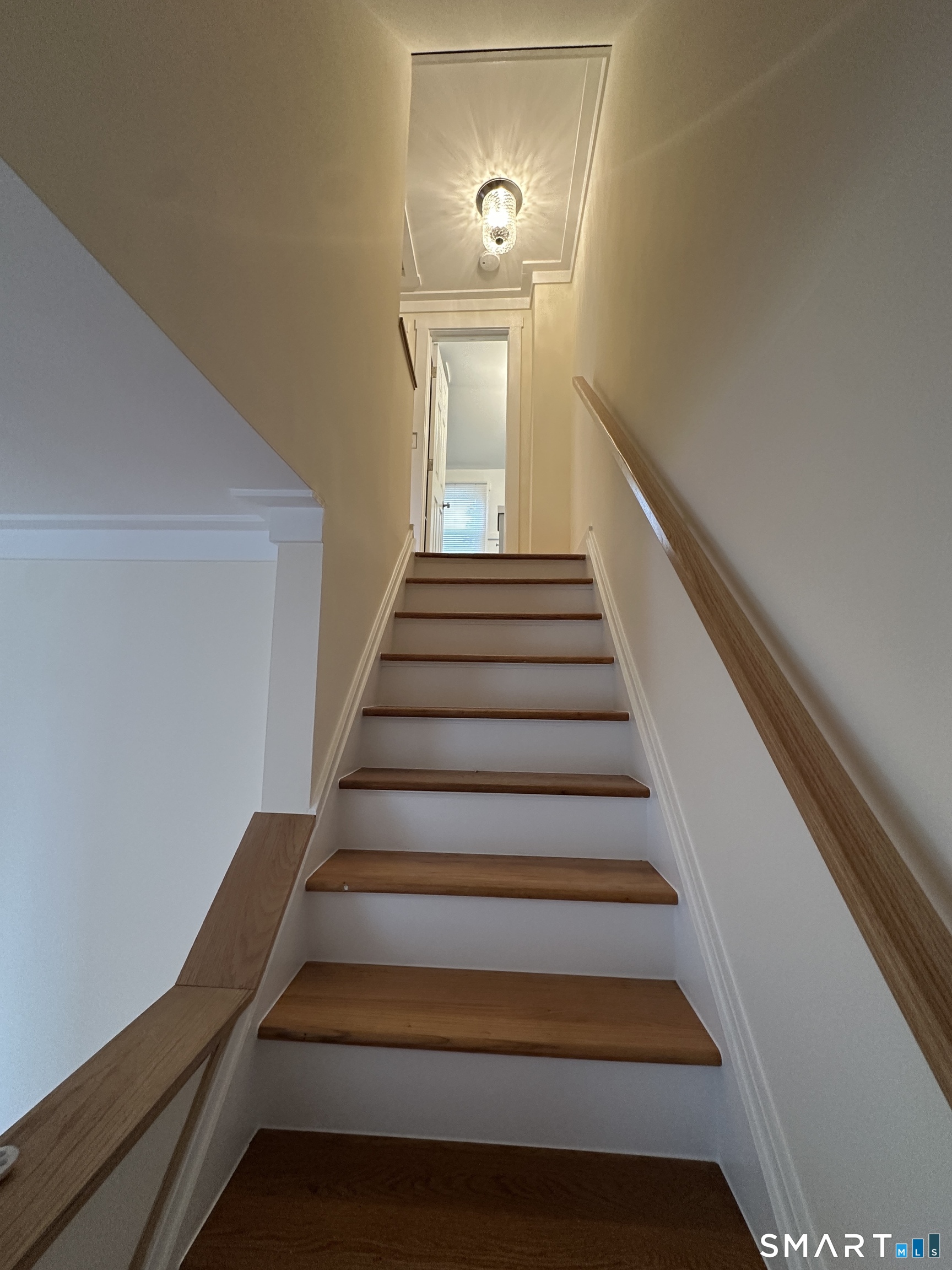 424 Rockwell Avenue Stratford CT 06615
