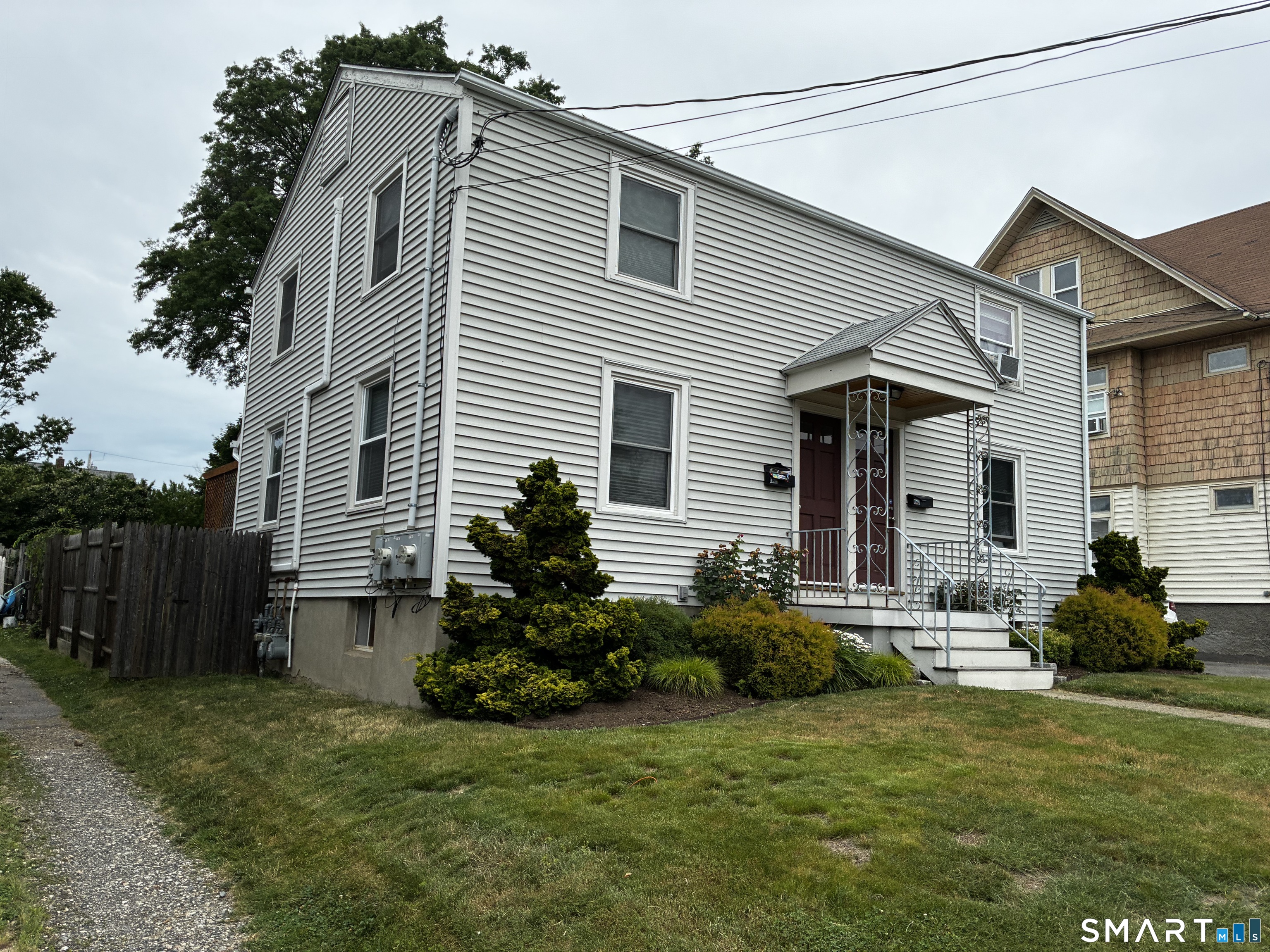 424 Rockwell Avenue Stratford CT 06615