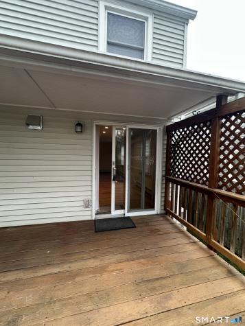 424 Rockwell Avenue Stratford CT 06615