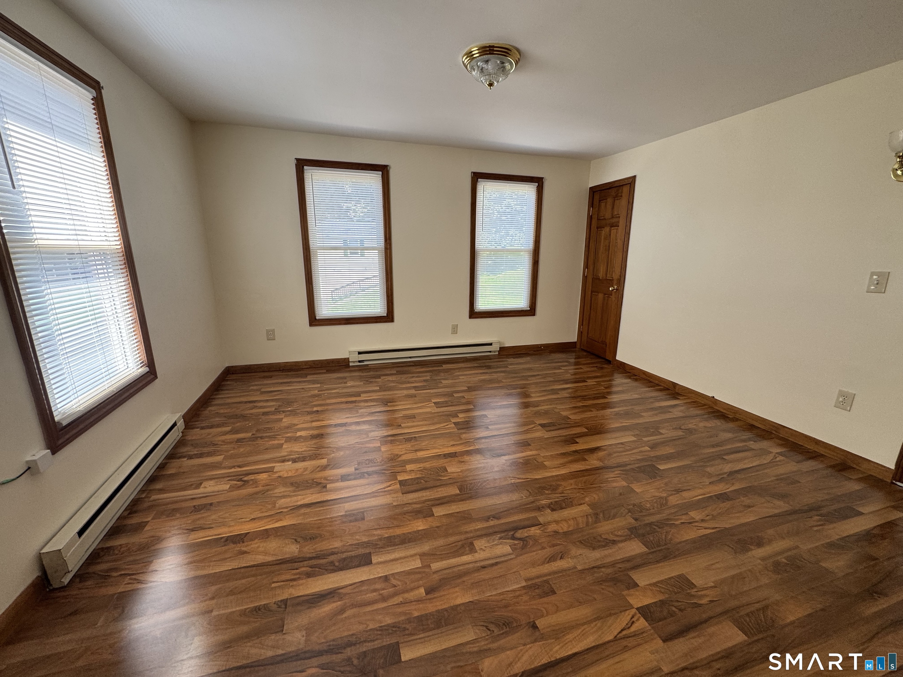 145 Hoadley (2nd Floor) Street Naugatuck CT 06770