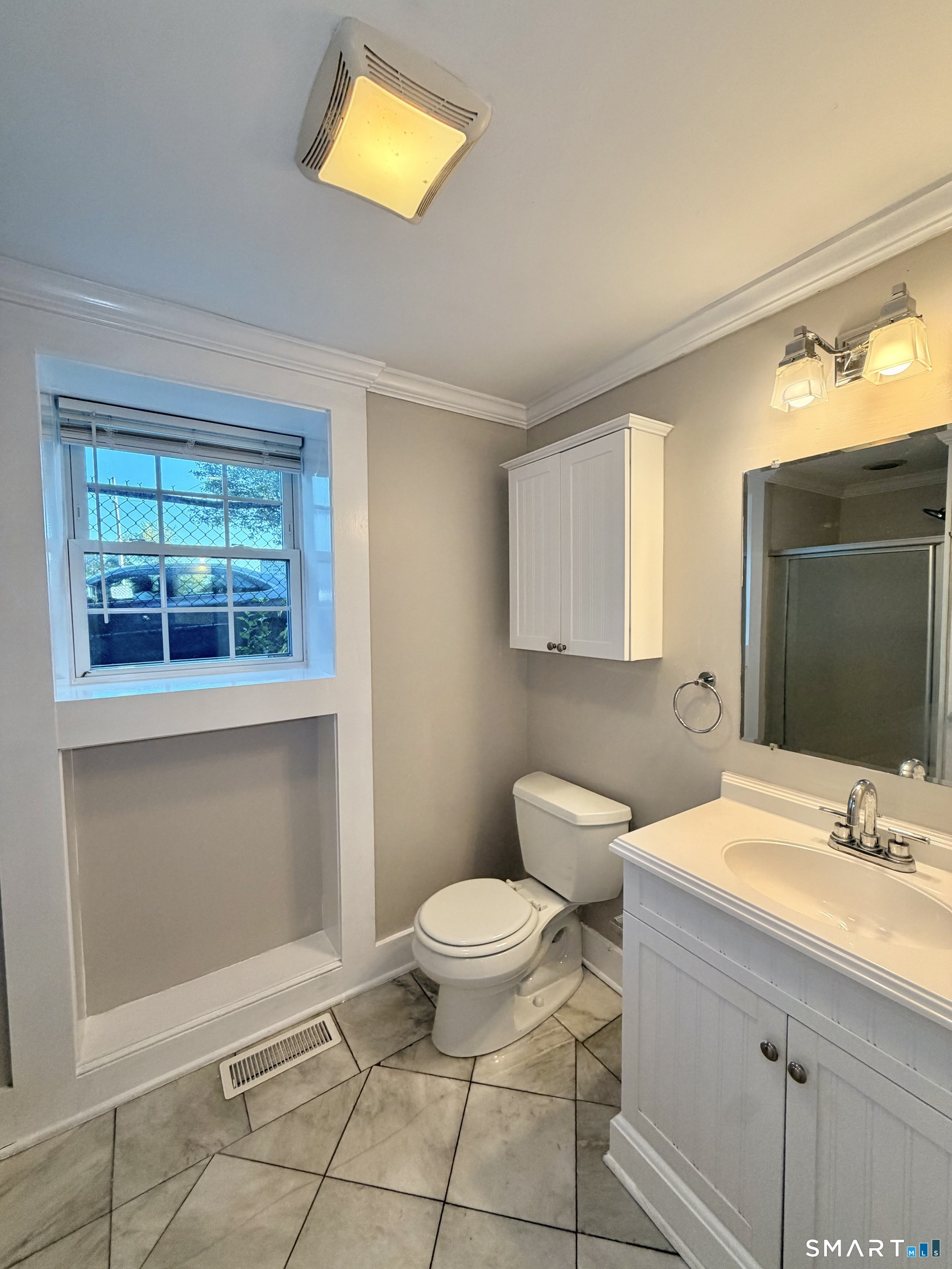 42 Warren Street New Haven CT 06511