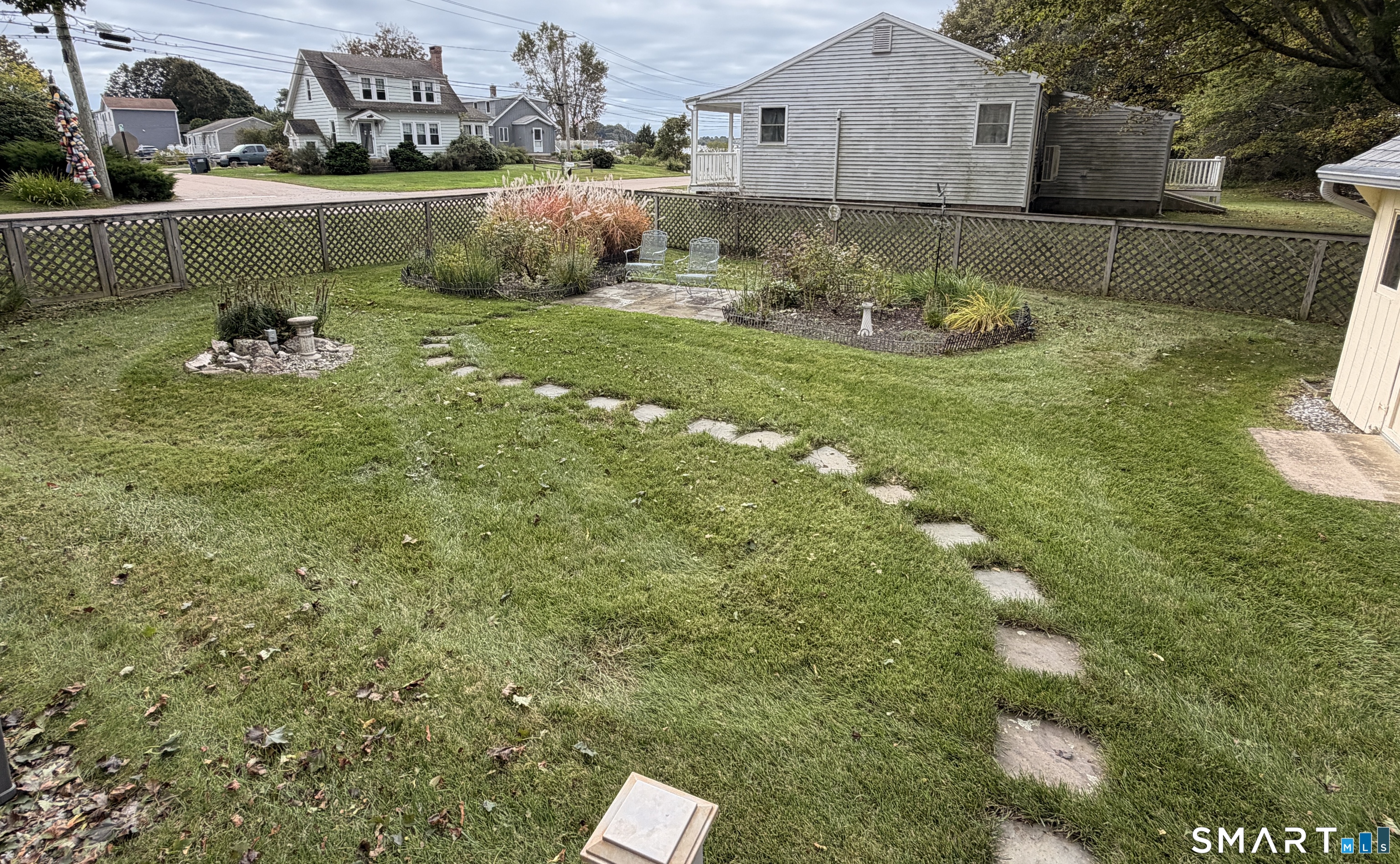 24 Broadway Av Extension Stonington CT 06355