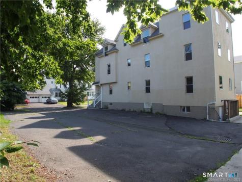 81 Longfellow Avenue Fairfield CT 06825