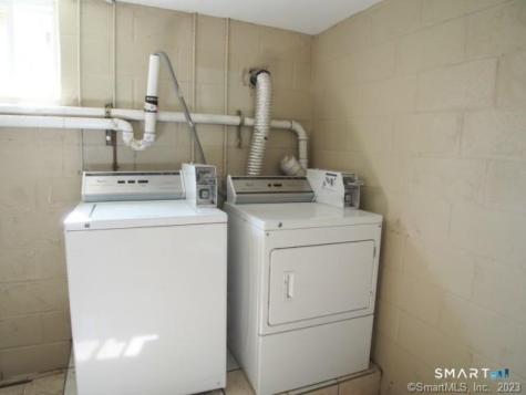 81 Longfellow Avenue Fairfield CT 06825