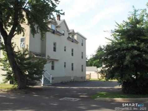 81 Longfellow Avenue Fairfield CT 06825