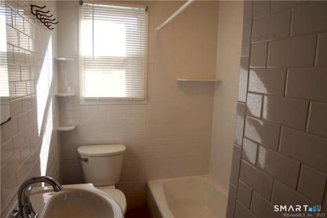 81 Longfellow Avenue Fairfield CT 06825