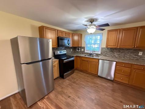 23 Brickyard Road Farmington CT 06032